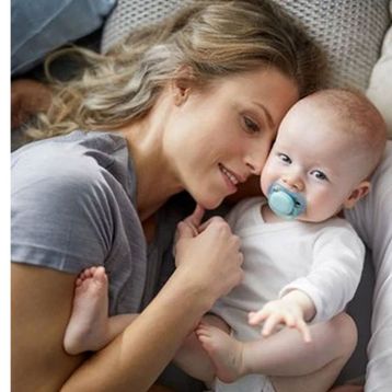 Philips Avent Erkek Ultra Air Renkli Emzik 0-6 Ay