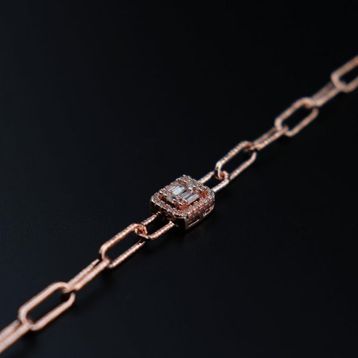 Pigado 925 Ayar Gümüş Rose Kaplama Kare Baget Tasarım Zincirli Bileklik