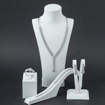 Pigado 925 Ayar Gümüş Zirkon Taşlı Kalp Model Set