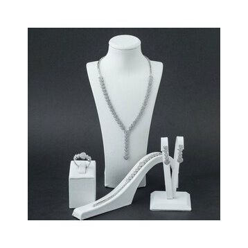 Pigado 925 Ayar Gümüş Zirkon Taşlı Kalp Model Set