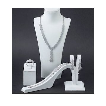 Pigado 925 Ayar Gümüş Zirkon Taşlı Yuvarlak Model Set