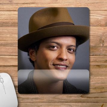 Pixxa Model - 2 Bruno Mars Bilek Destekli Mouse Pad