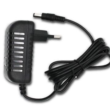 Powermaster PM-16739 3 V 1 Amper 5.5x2.5 Uçlu Plastik Kasa Priz Tipi Adaptör