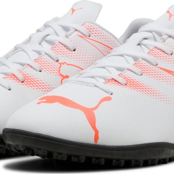 Puma 10747812 Beyaz Attacanto TT Erkek Halı Saha Ayakkabısı