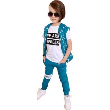 Quzucuk Kids Erkek Çocuk Harfler Baskılı Yelekli Takım