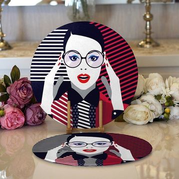 RealHomes 34x34 cm Renkli 2'li Pop Art Mujer Elegante Tasarımlı Dijital Baskılı Modern Yuvarlak Servis Altlığı Supla