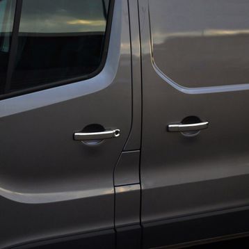Renault Trafic 2015 Üzeri 4 Kapı Krom Kapı Kolu
