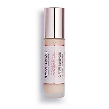Revolution Conceal and Hydrate F7 Fondöten