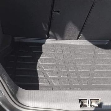 Rizline Volvo S40 3D Bagaj Havuzu