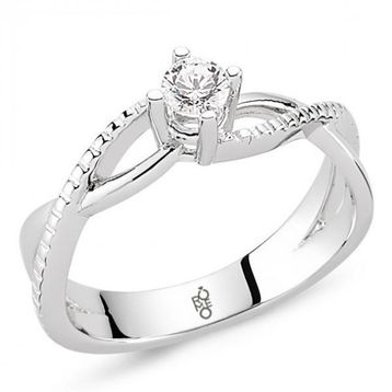 Romeo Pırlanta RM20049 0.23 Ct Tektaş Yüzük