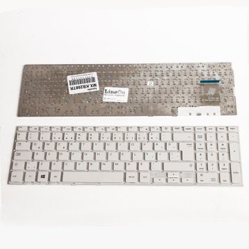 Samsung NP450 Klavye