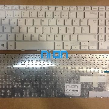 Samsung NP470R5E Klavye