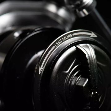 Savage Gear SGS6 SW 4000 Spin Olta Makinesi