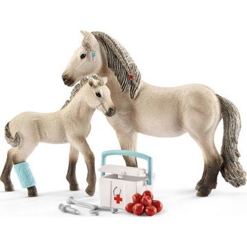 Schleich 42430 Hannahın Ilk Yardım Seti