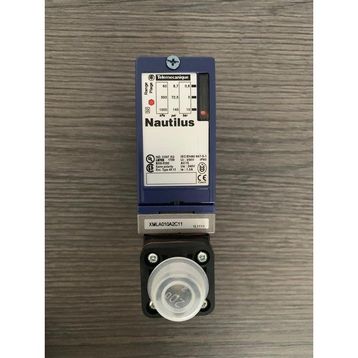 Schneider XMLA010A2C11 XMLA 10 Bar 1K/A Sabit Skalalı Basınç Sensörü