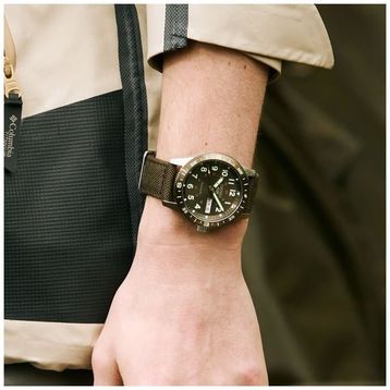 Seiko 5 Sports HDB009K1 Kumaş Kordon Kahverengi Erkek Kol Saati