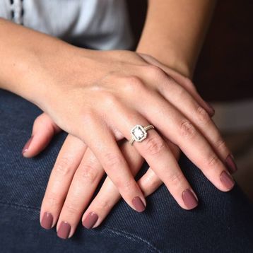 Sembol Gold 1,50 Karat Baget Altın Yüzük