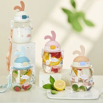 Shotay ST-7008 Krem 600 ml Kulaklı Tritan Pipetli Askılı Matara