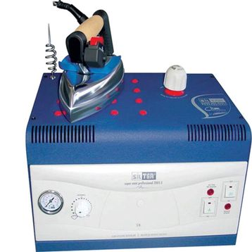 Silter SPR/MN 2005 E 2700W Buhar Kazanlı Ütü