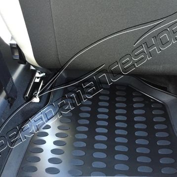 Skoda Octavia 2012 Model 3D Havuzlu Paspas