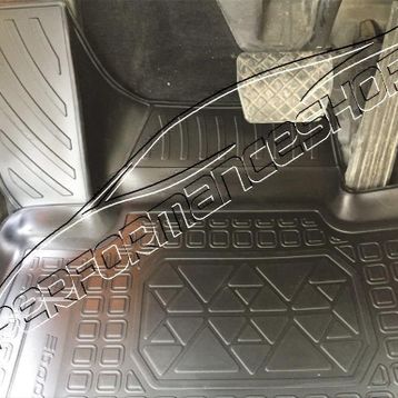 Skoda SuperB 2011 Model 3D Havuzlu Paspas