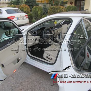 Skoda SuperB 2016 Model 3D Havuzlu Paspas