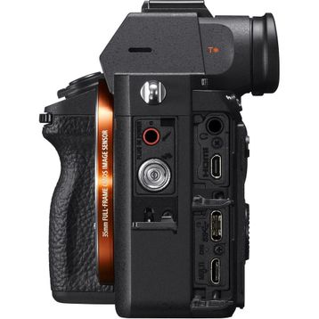 Sony A7R III Body Aynasız Fotoğraf Makinesi