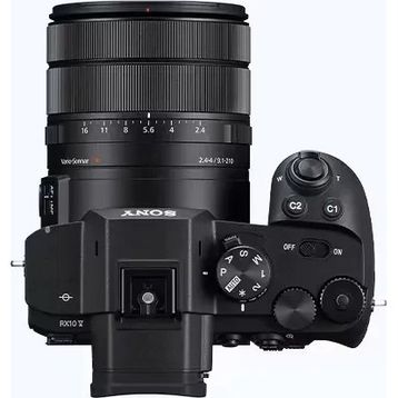 Sony RX10 V Dijital Fotoğraf Makinesi