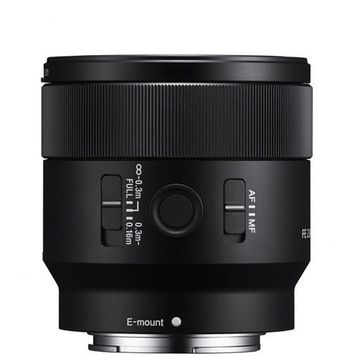 Sony SEL 50mm f/2.8 Macro Lens
