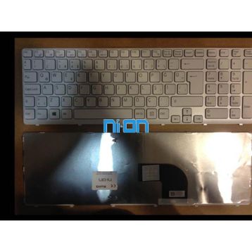Sony Vaio SVE1511Y1E Klavye