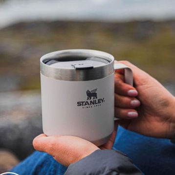 Stanley 350 ml Koyu Beyaz Klasik Paslanmaz Çelik Termos