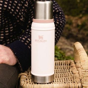 Stanley 750 ml Açık Pembe Klasik Vakumlu Paslanmaz Çelik Termos