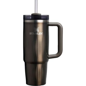Stanley Quencher Fluted Gunmetal Shine 0.89 lt Pipetli Termos Bardak