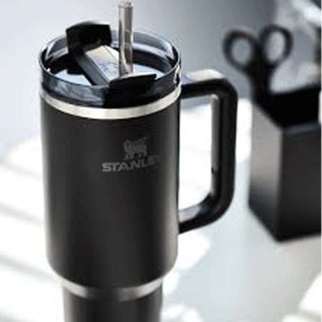 Stanley Quencher Siyah Pipetli Termos