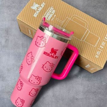 Stanley Quencher X Hello Kitty Pembe 1.18 lt Pipetli Termos