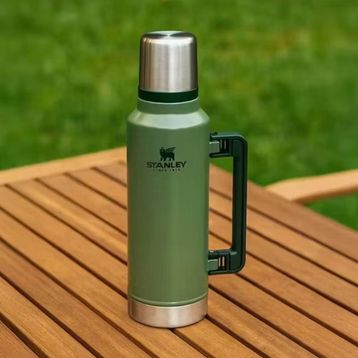 Stanley The Legendary 1 L Hammertone Green Classic Termos