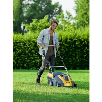 Stiga SV 415 E Çim Havalandırma Makinası