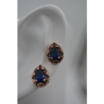 Stoneage Safir Taşlı Mıhlama İşçilikli Küçük Boy Damla Küpe