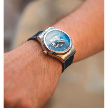 Swatch YIS430 Erkek Kol Saati