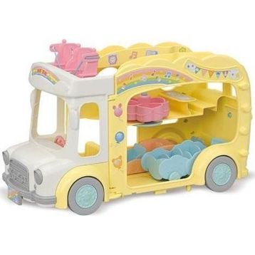 Sylvanian Families 5744 Gökkuşağı Eğlencesi Anaokulu Otobüsü