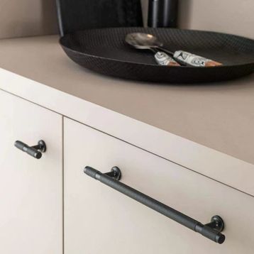 System SY8996 0192 AL6-AL6 Siyah 192 mm Kulp