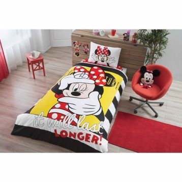 Taç Disney Minnie Mouse Selfie Nevresim Takımı