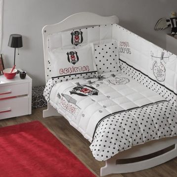 Taç Lisanslı Beşiktaş Fanatik Baby Uyku Seti