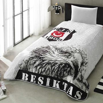 Taç Lisanslı Beşiktaş Şanlı Kartal Tek Kişilik Yatak Örtüsü