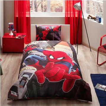 Taç Spiderman İn City Genç Nevresim Takımı