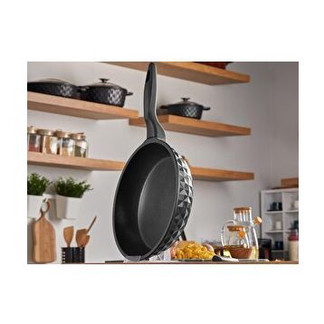 Taç TAC-3904 Siyah 28 CM Bella Döküm Tava