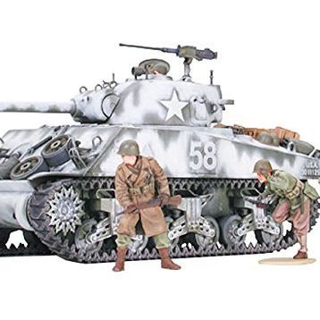 Tamiya 1/35 M4A3 Sherman 105MM Howitzer Plastik Tank Maket Kiti