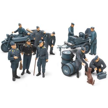 Tamiya 1/48 Aps Unit Kettenkraftrad Plastik Maket Kiti