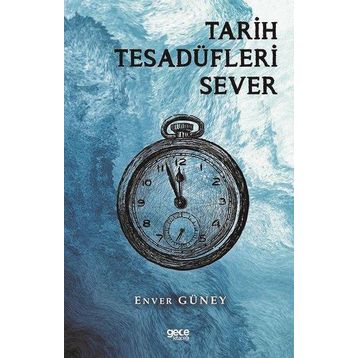 Tarih Tesadüfleri Sever Gece Kitaplığı