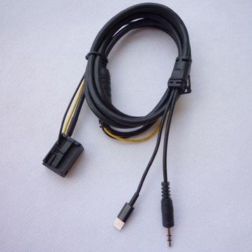 Techmaster SKU14 Opel CD30 CD70 CDC40 DVD90 Aux ve iPhone Lightning Şarj